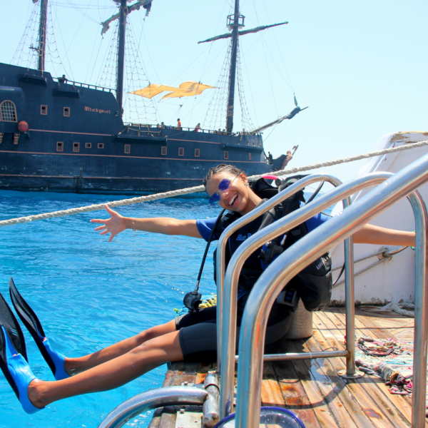 Boat Trip to Ras Mohamed And White Island